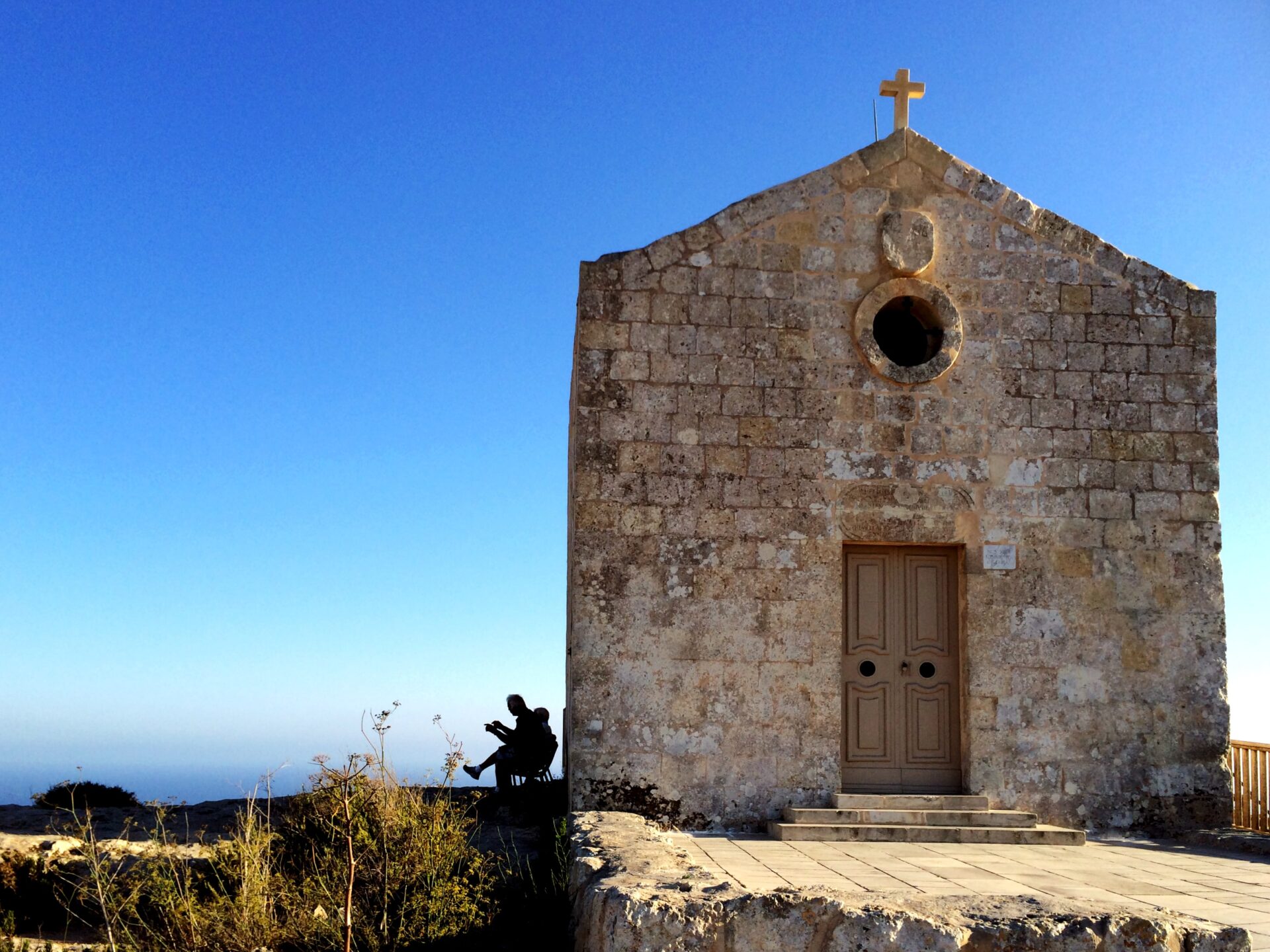 Dingli Cliff