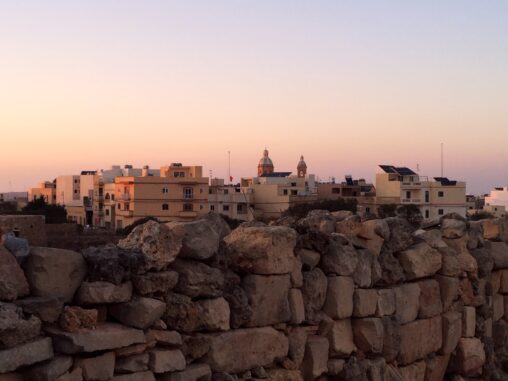 Dingli Cliff